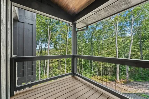 906 New Settlers Way Glenville NC 28736