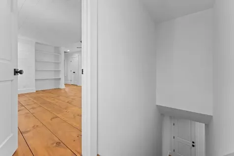 906 New Settlers Way Glenville NC 28736