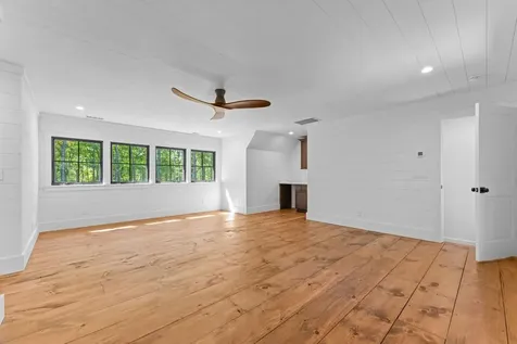 906 New Settlers Way Glenville NC 28736