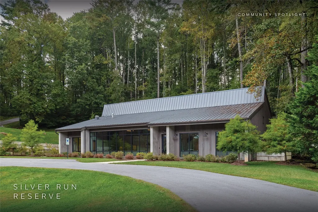 ME3 Old Chimney Road Cashiers NC 28717