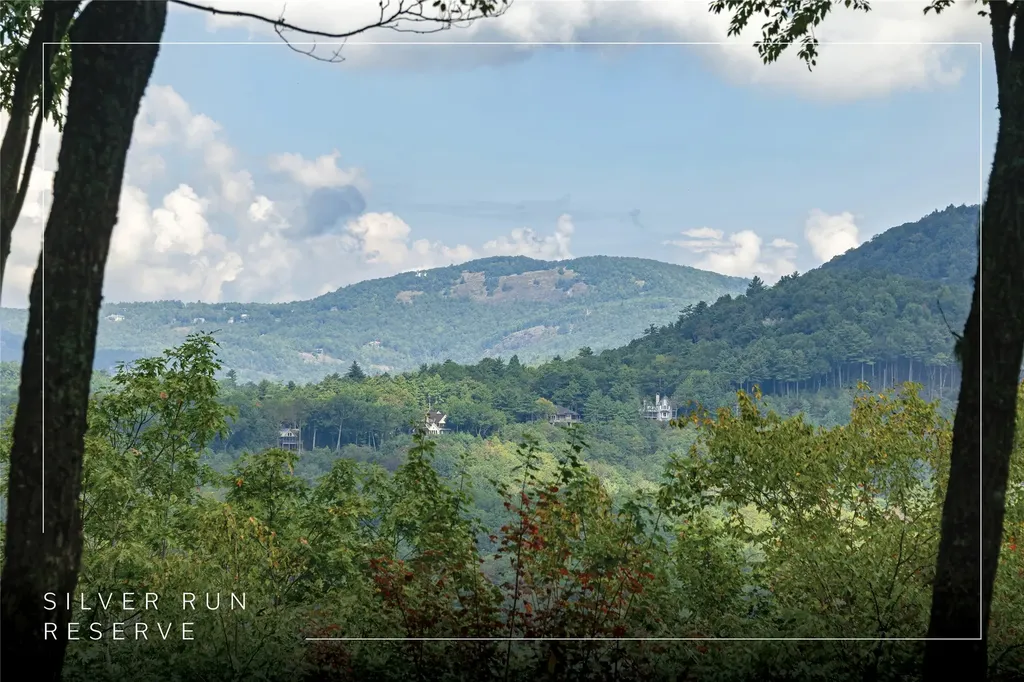 ME3 Old Chimney Road Cashiers NC 28717