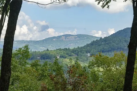 ME3 Old Chimney Road Cashiers NC 28717