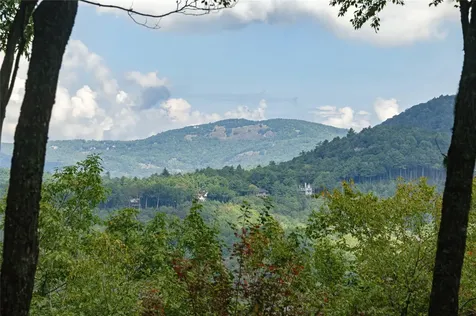 ME3 Old Chimney Road Cashiers NC 28717