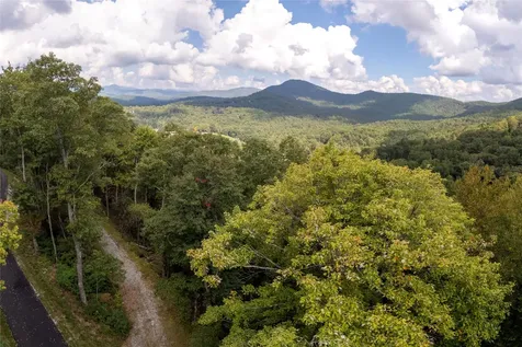 ME3 Old Chimney Road Cashiers NC 28717