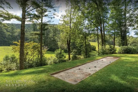 ME3 Old Chimney Road Cashiers NC 28717