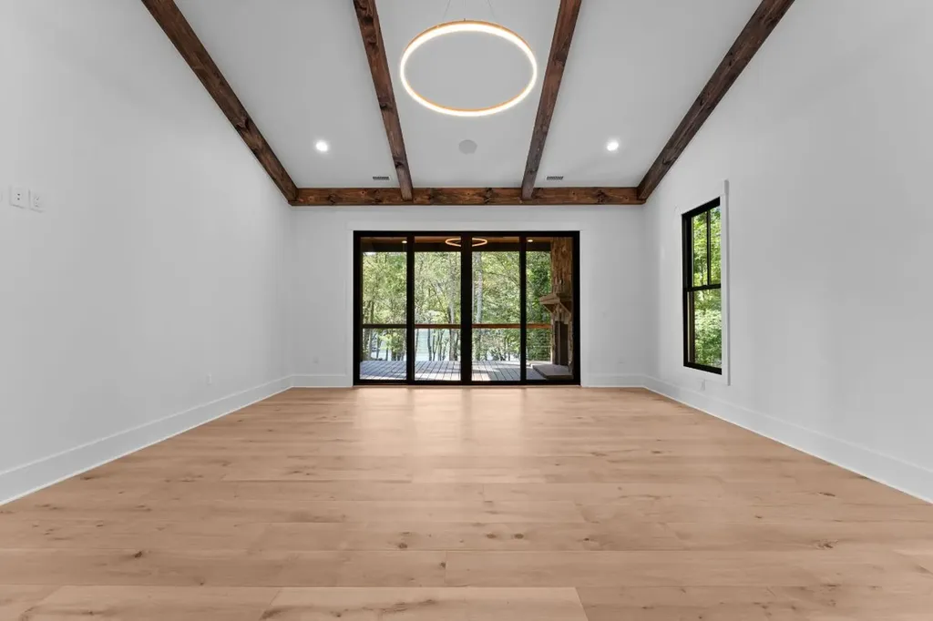 935 Glenshore Drive Cullowhee NC 28723