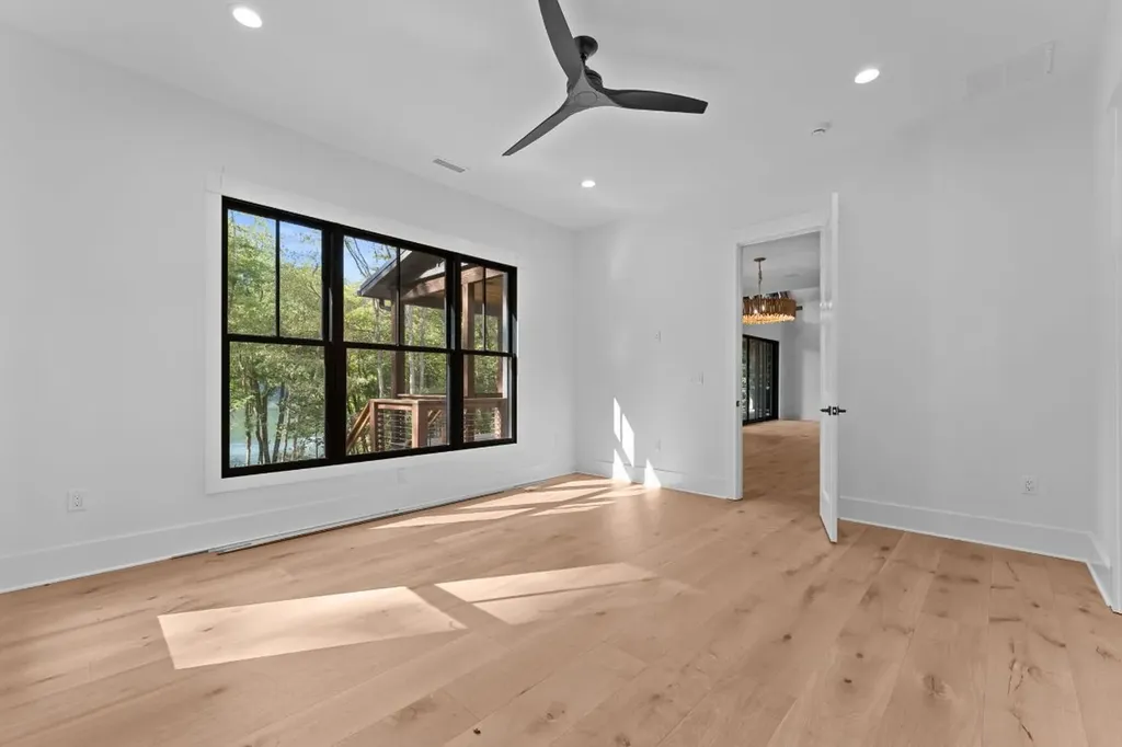 935 Glenshore Drive Cullowhee NC 28723