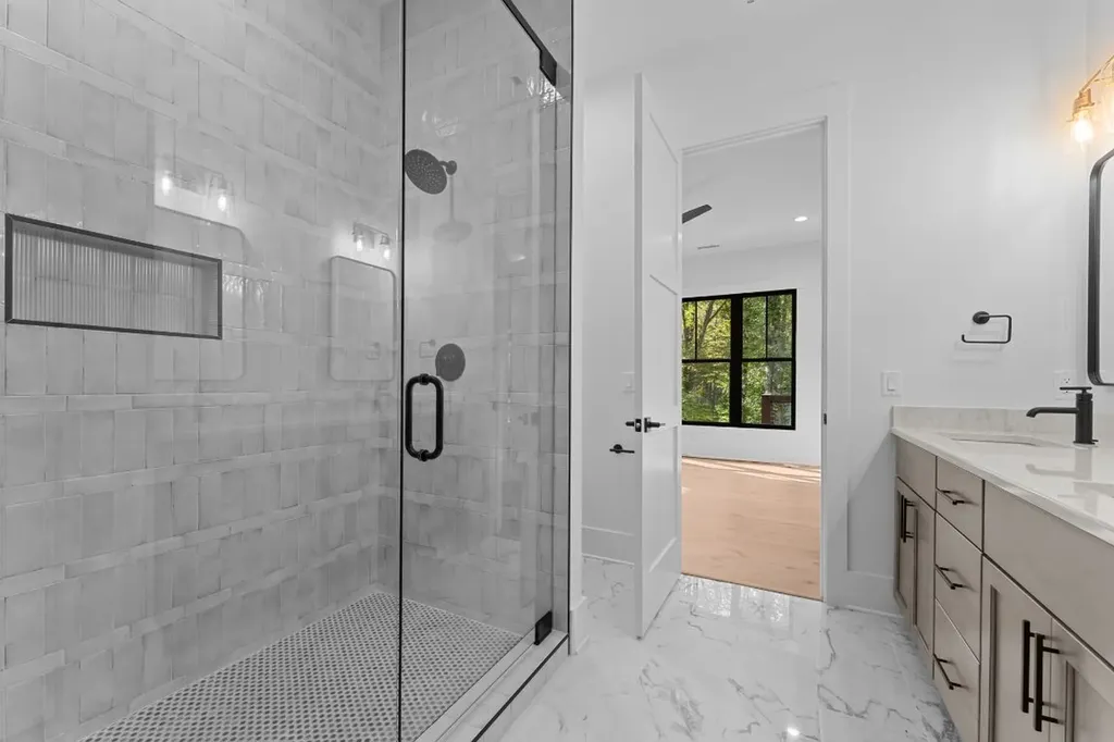 935 Glenshore Drive Cullowhee NC 28723