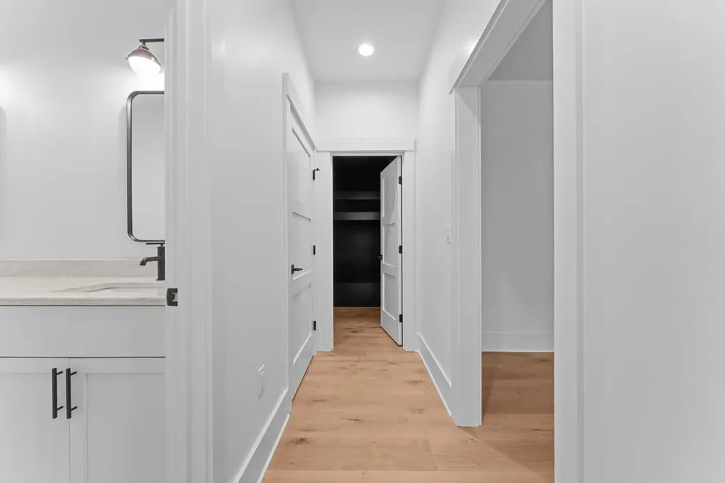 935 Glenshore Drive Cullowhee NC 28723