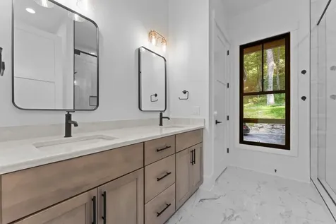 935 Glenshore Drive Cullowhee NC 28723