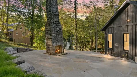 935 Glenshore Drive Cullowhee NC 28723