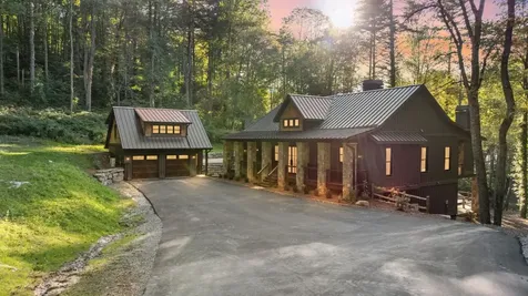 935 Glenshore Drive Cullowhee NC 28723