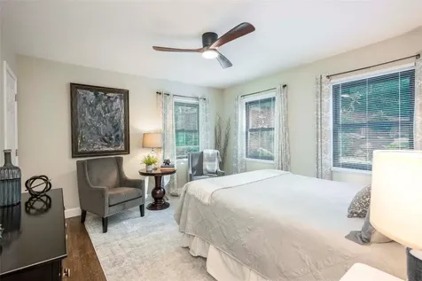 656 Far Away Hills Lake Toxaway NC 28747