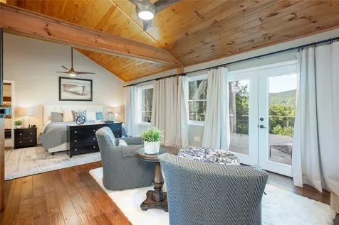 656 Far Away Hills Lake Toxaway NC 28747