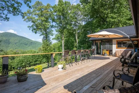 656 Far Away Hills Lake Toxaway NC 28747