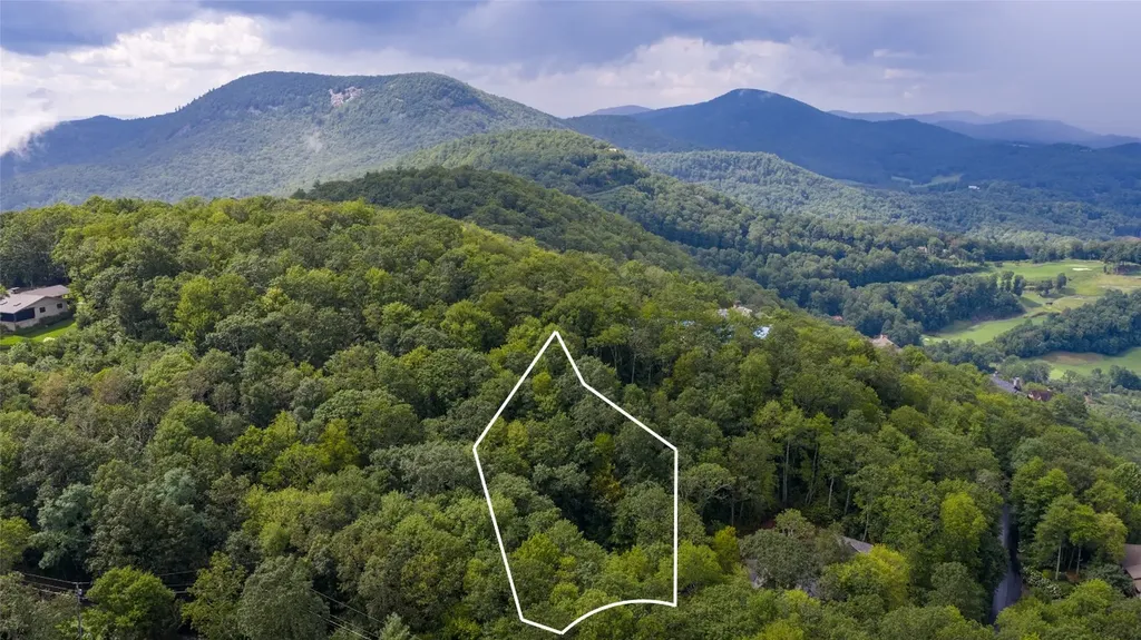 84 Eagle Crest Trail Road Highlands NC 28741