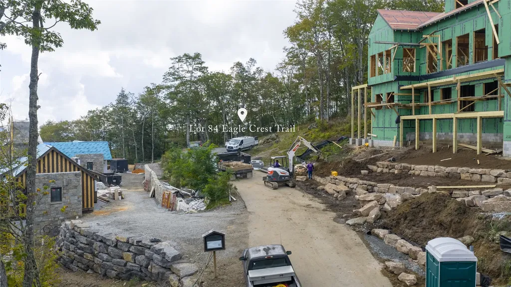 84 Eagle Crest Trail Road Highlands NC 28741