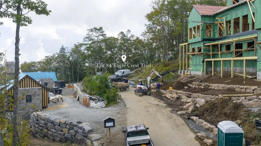 84 Eagle Crest Trail Road Highlands NC 28741