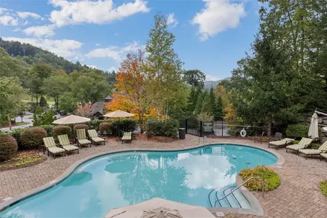 84 Eagle Crest Trail Road Highlands NC 28741