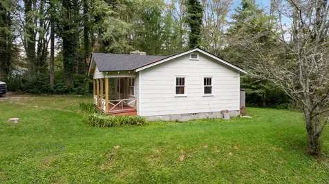 21 Song Bird Lane Highlands NC 28741