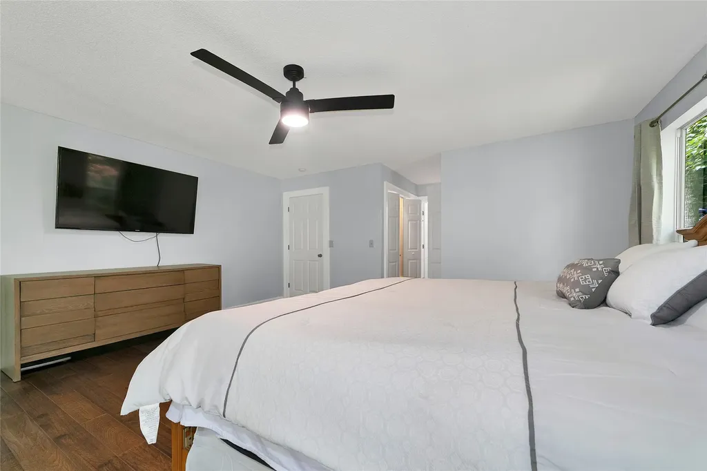 557 Country Club Estate Sapphire NC 28774