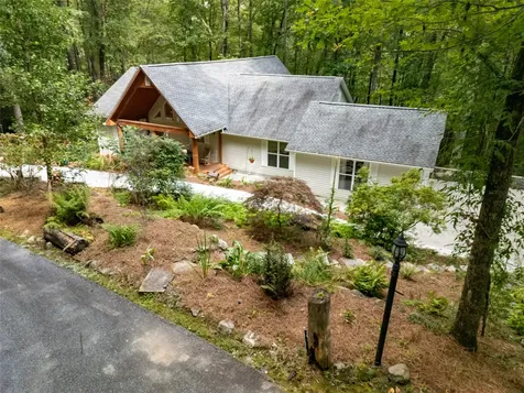 557 Country Club Estate Sapphire NC 28774