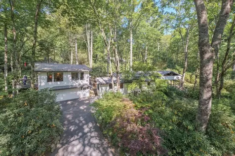 462 Mirror Lake Road Highlands NC 28741