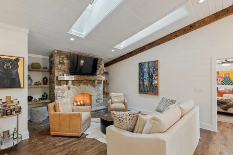 462 Mirror Lake Road Highlands NC 28741