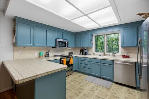 384 Kettle Creek Road Cashiers NC 28717