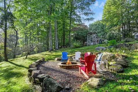 384 Kettle Creek Road Cashiers NC 28717