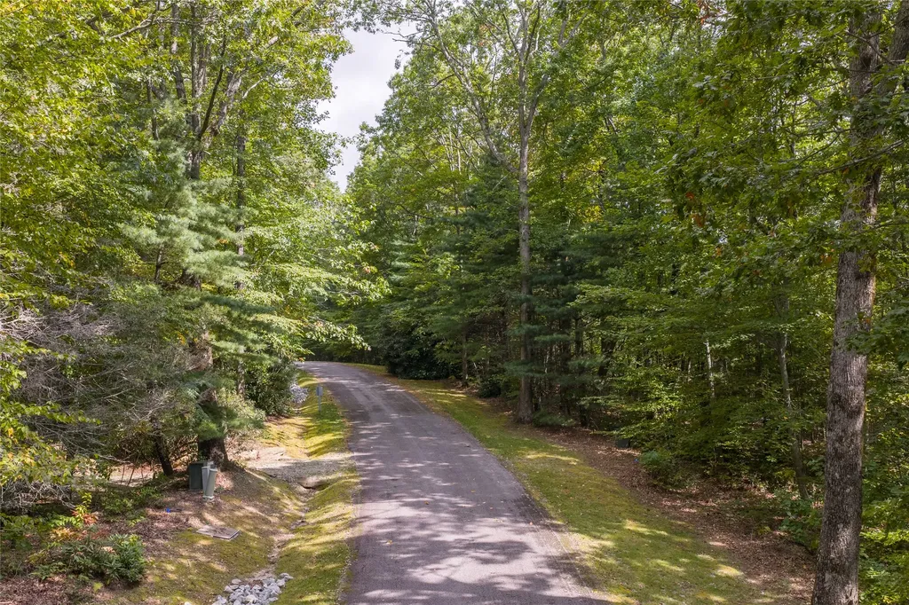 Lot 9r Whitewater Ridge Road Sapphire NC 28774