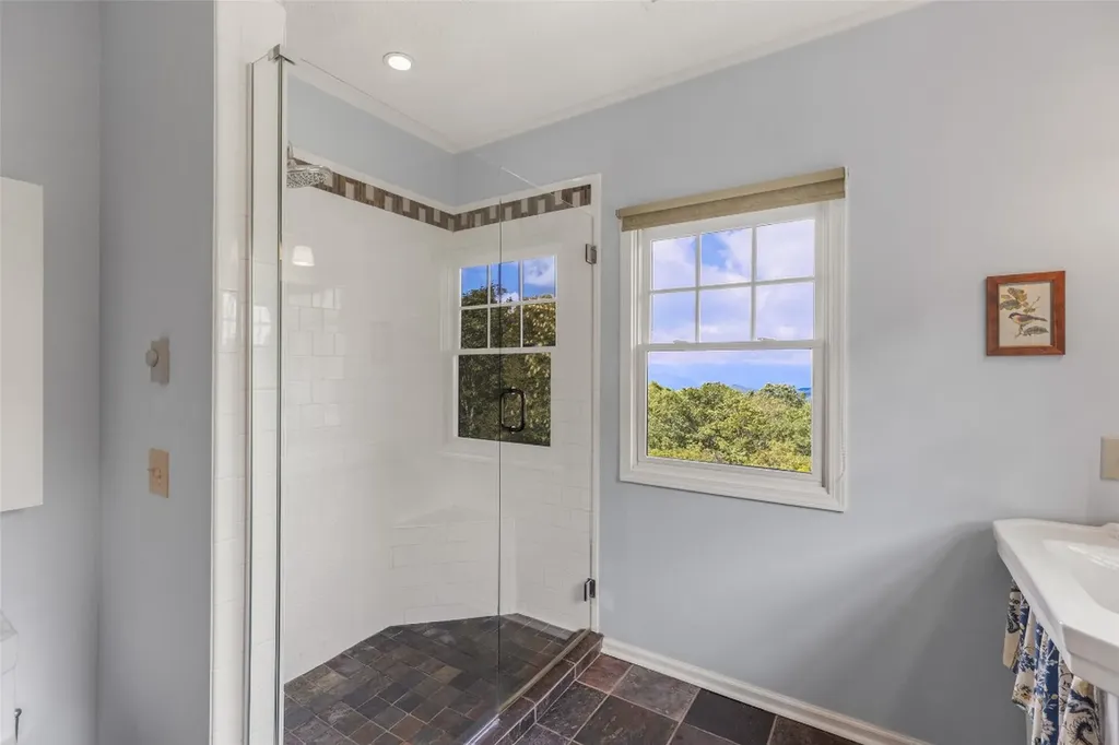 984 King Gap Road Highlands NC 28741