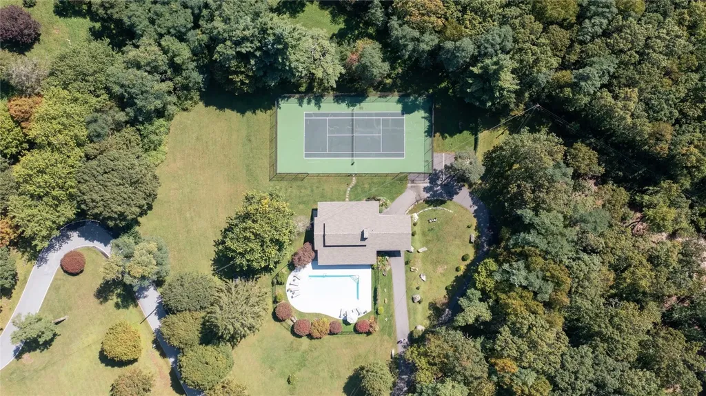 984 King Gap Road Highlands NC 28741