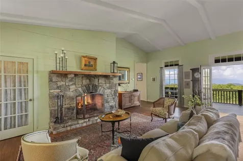 984 King Gap Road Highlands NC 28741