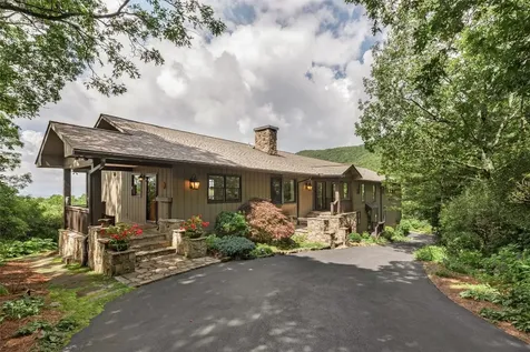 984 King Gap Road Highlands NC 28741