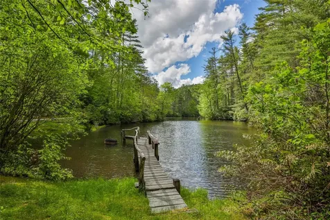 7 Crestwood Road Cashiers NC 28717