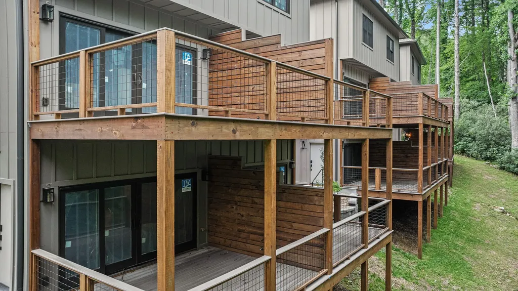 1081 Hicks Road Highlands NC 28741