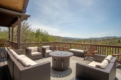 599 Red Oak Road Franklin NC 28734