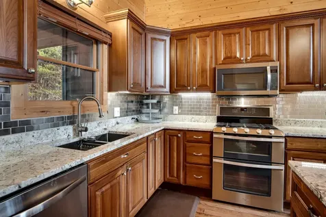 599 Red Oak Road Franklin NC 28734