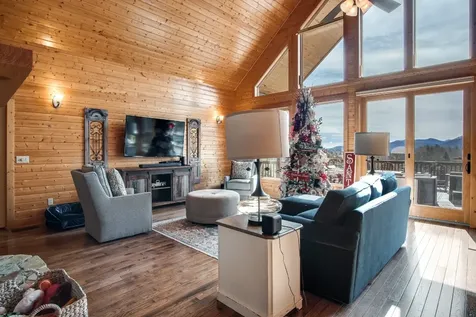 599 Red Oak Road Franklin NC 28734