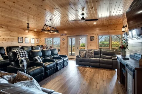 599 Red Oak Road Franklin NC 28734