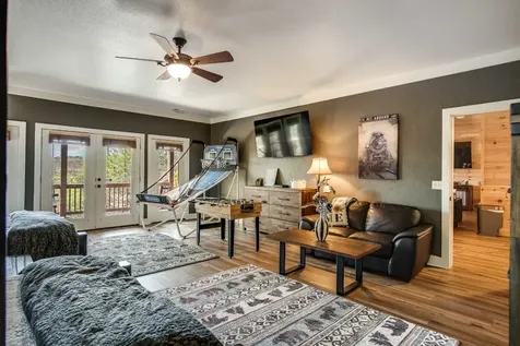 599 Red Oak Road Franklin NC 28734