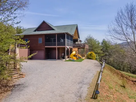 599 Red Oak Road Franklin NC 28734