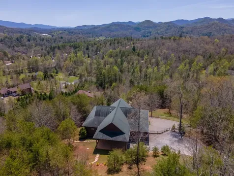 599 Red Oak Road Franklin NC 28734