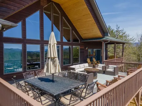 599 Red Oak Road Franklin NC 28734