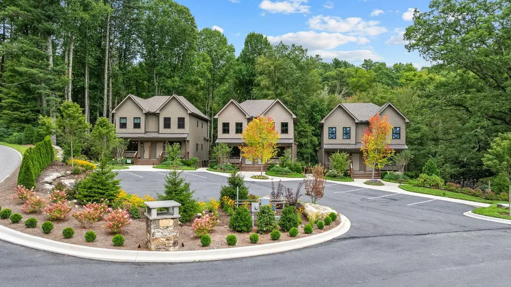 1081 Hicks Road Highlands NC 28741