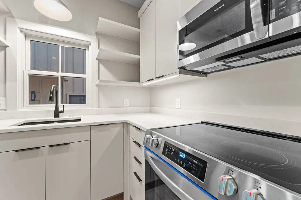 1085 Hicks Road Highlands NC 28741