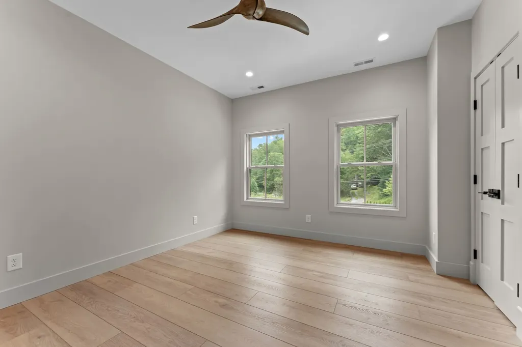 1085 Hicks Road Highlands NC 28741