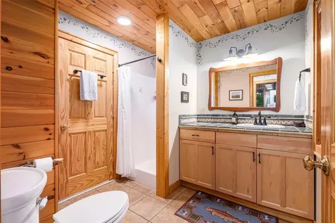 40-84 Spotted Bear Lane Highlands NC 28741