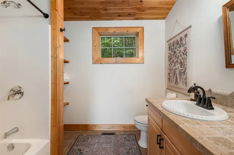 40-84 Spotted Bear Lane Highlands NC 28741